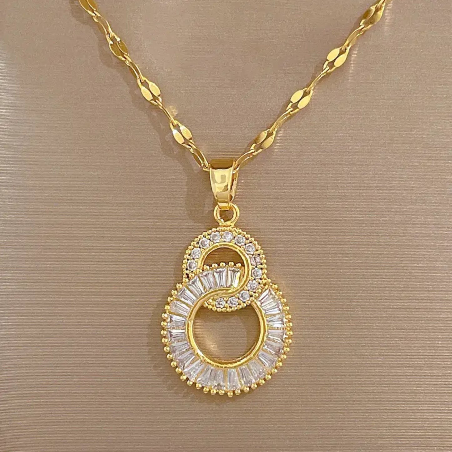 Double Circle 8 Pendant Necklace