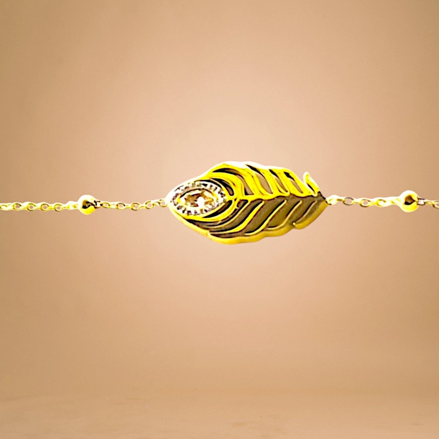 Bracelet zoom-in shot displayed on a light-toned background.