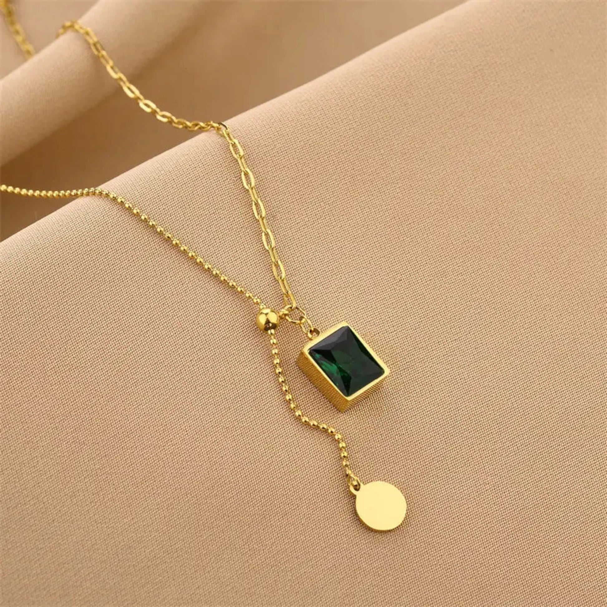 Rectangle Emerald Stone Necklace