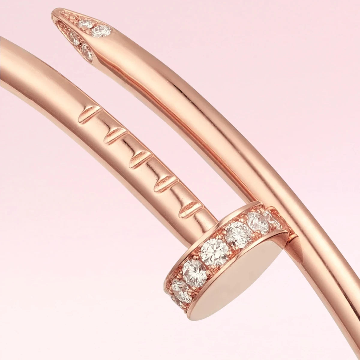 Bracelet close-up set against a soft gradient background.