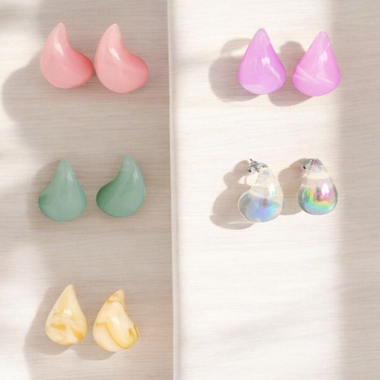 Pack of 5 Teardrop Resin Stud Earrings