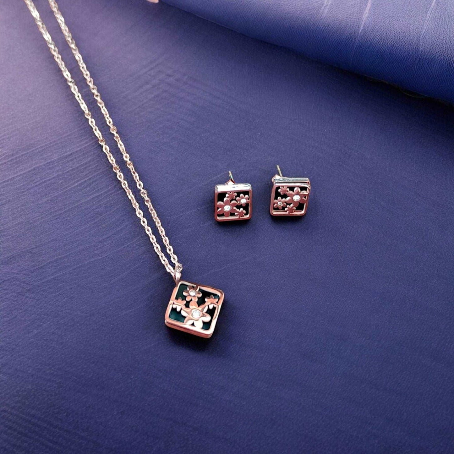 Floral Jewelry Set