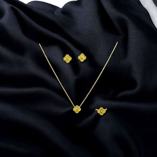 Gold Clover Jewelry Set