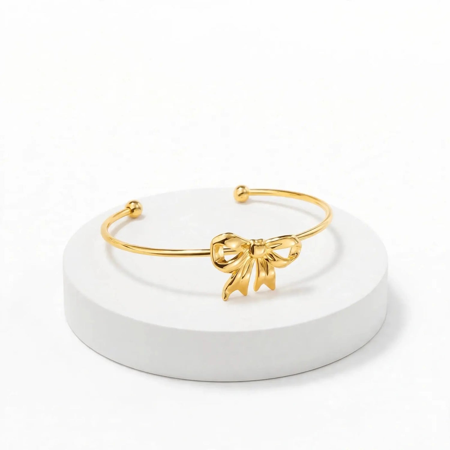 Golden Grace | Gold Big Bow Cuff Bracelet