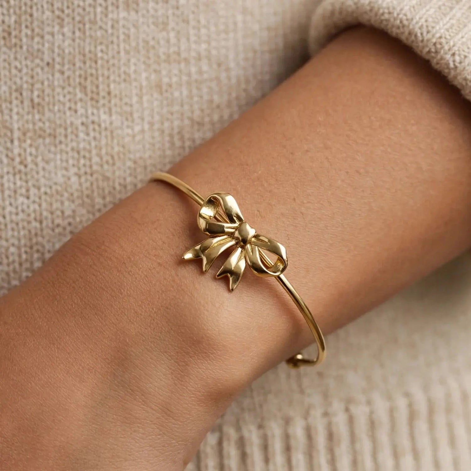 Golden Grace | Gold Big Bow Cuff Bracelet
