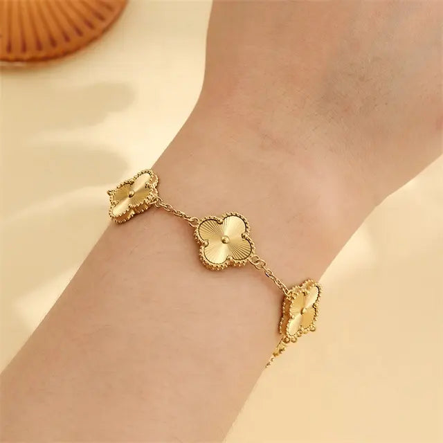 5 Gold Clover Gold Loose Bracelet