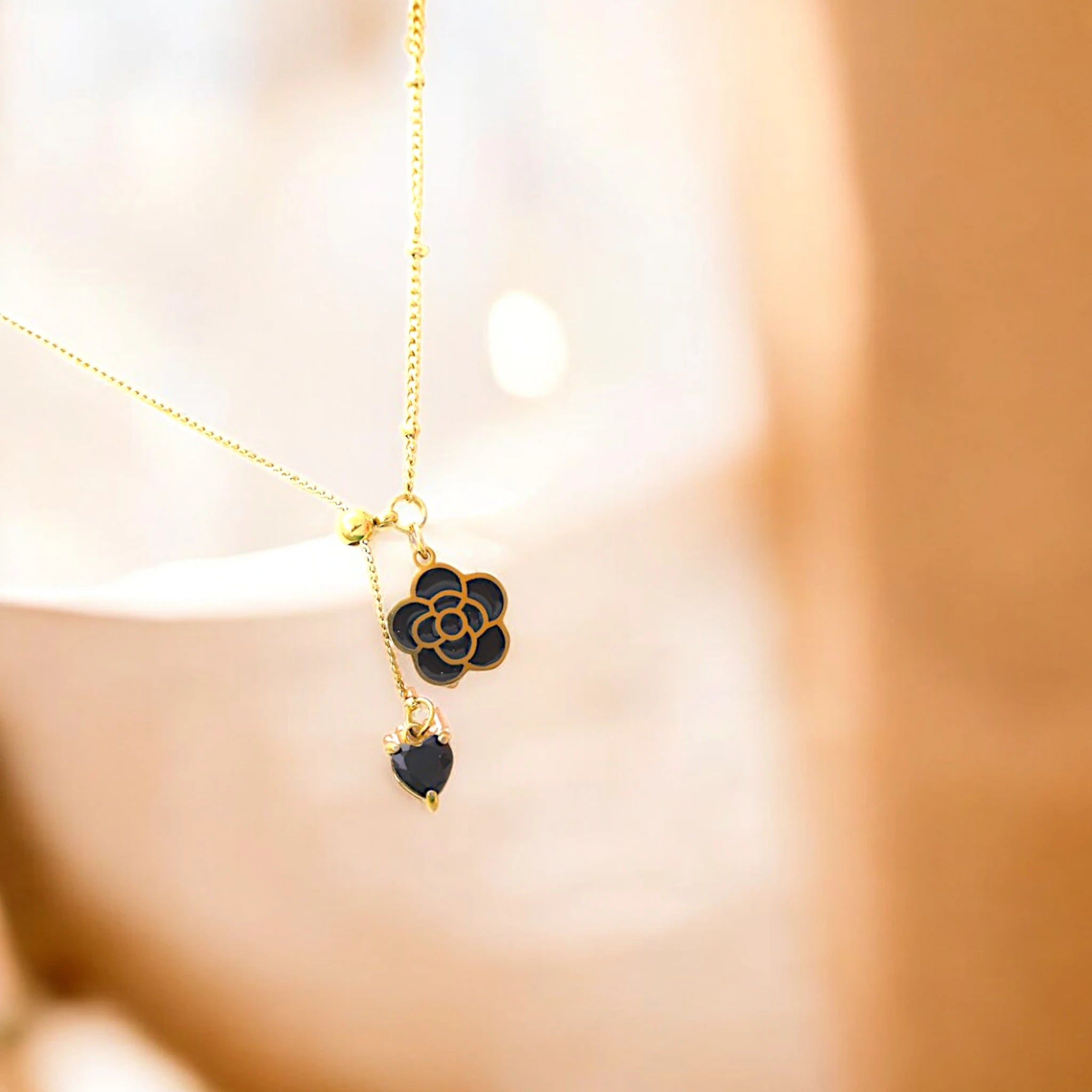 Black Flower Pendant Necklace