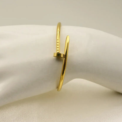  A Bracelet worn by a Mannequin