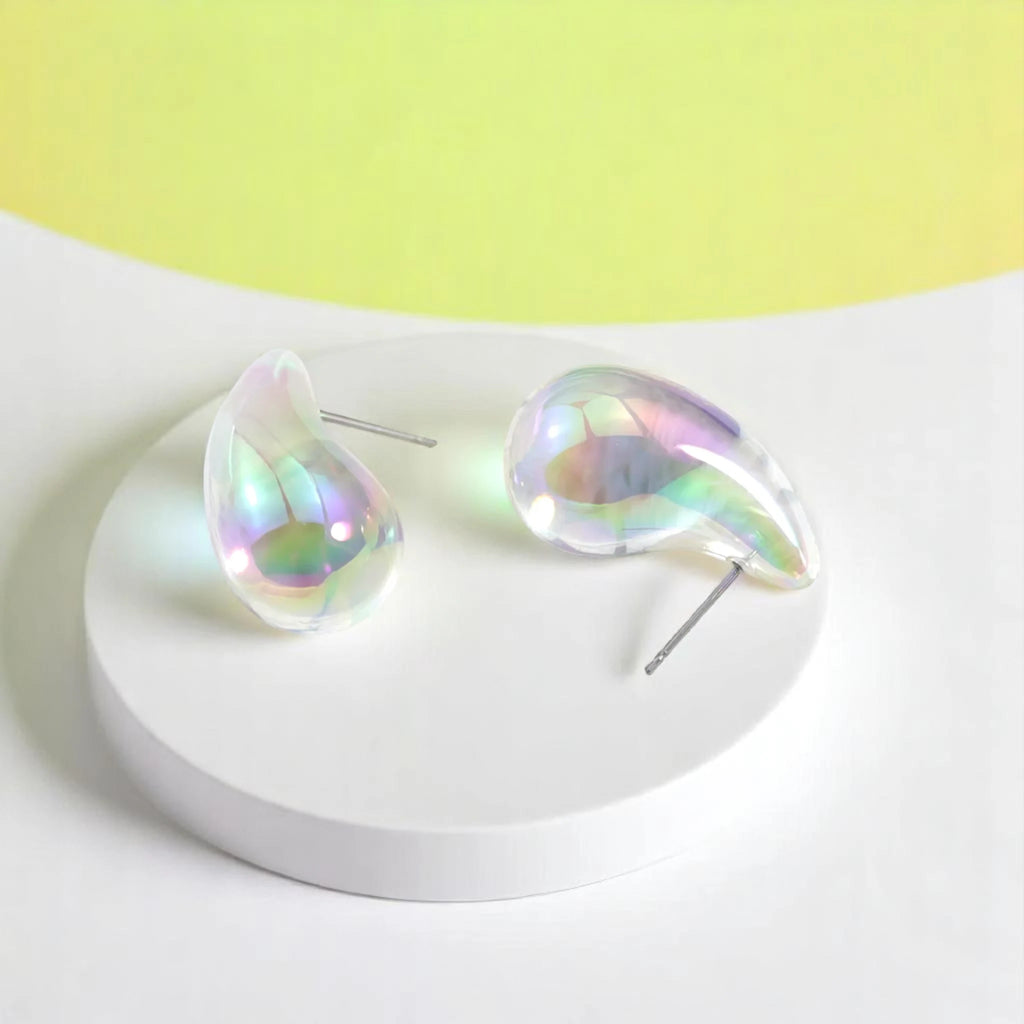 Clear Teardrop Earrings