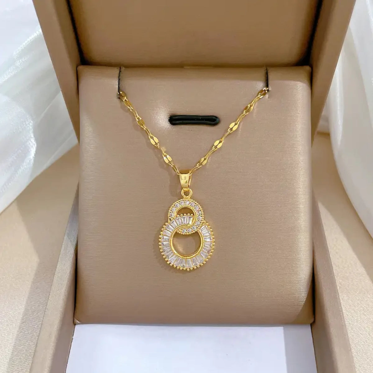 Double Circle 8 Pendant Necklace