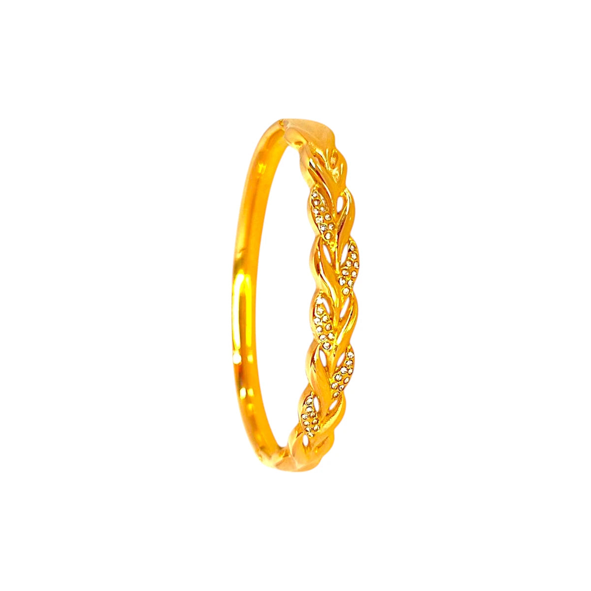 Bracelet displayed on a white background.