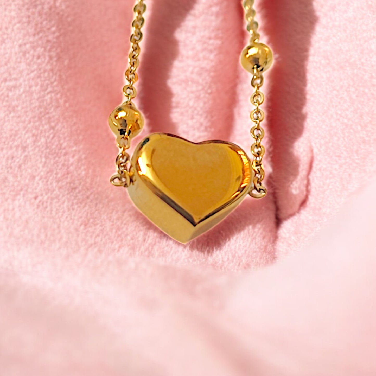 Gold Heart Loose Bracelet