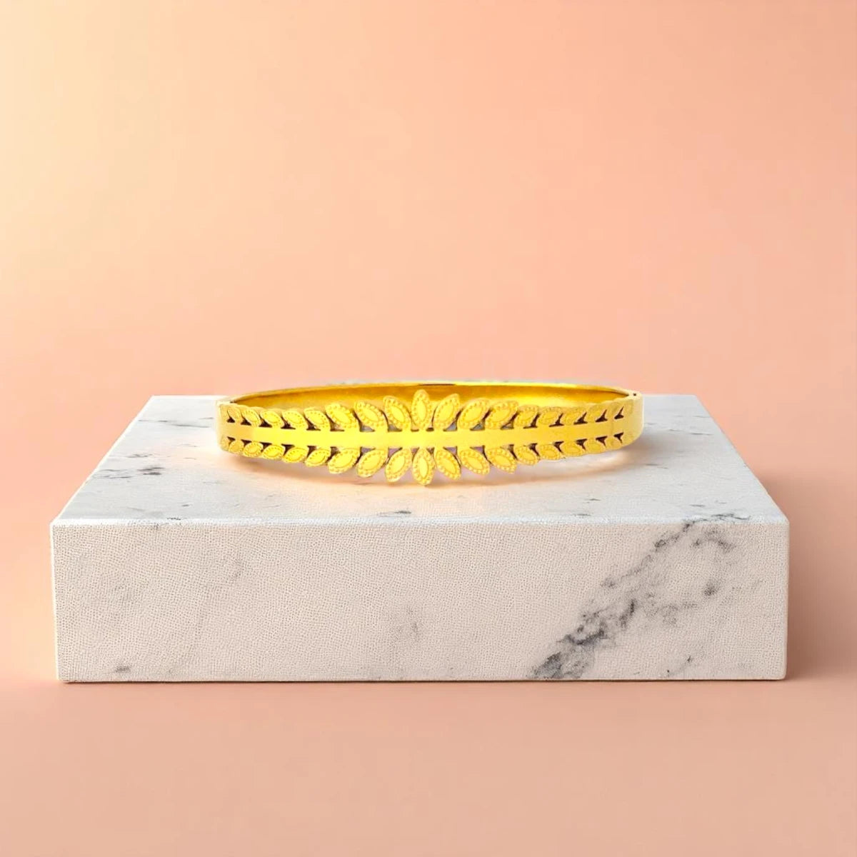 Bracelet displayed on a white background.