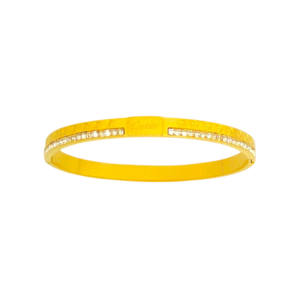 Bracelet displayed on a white background.