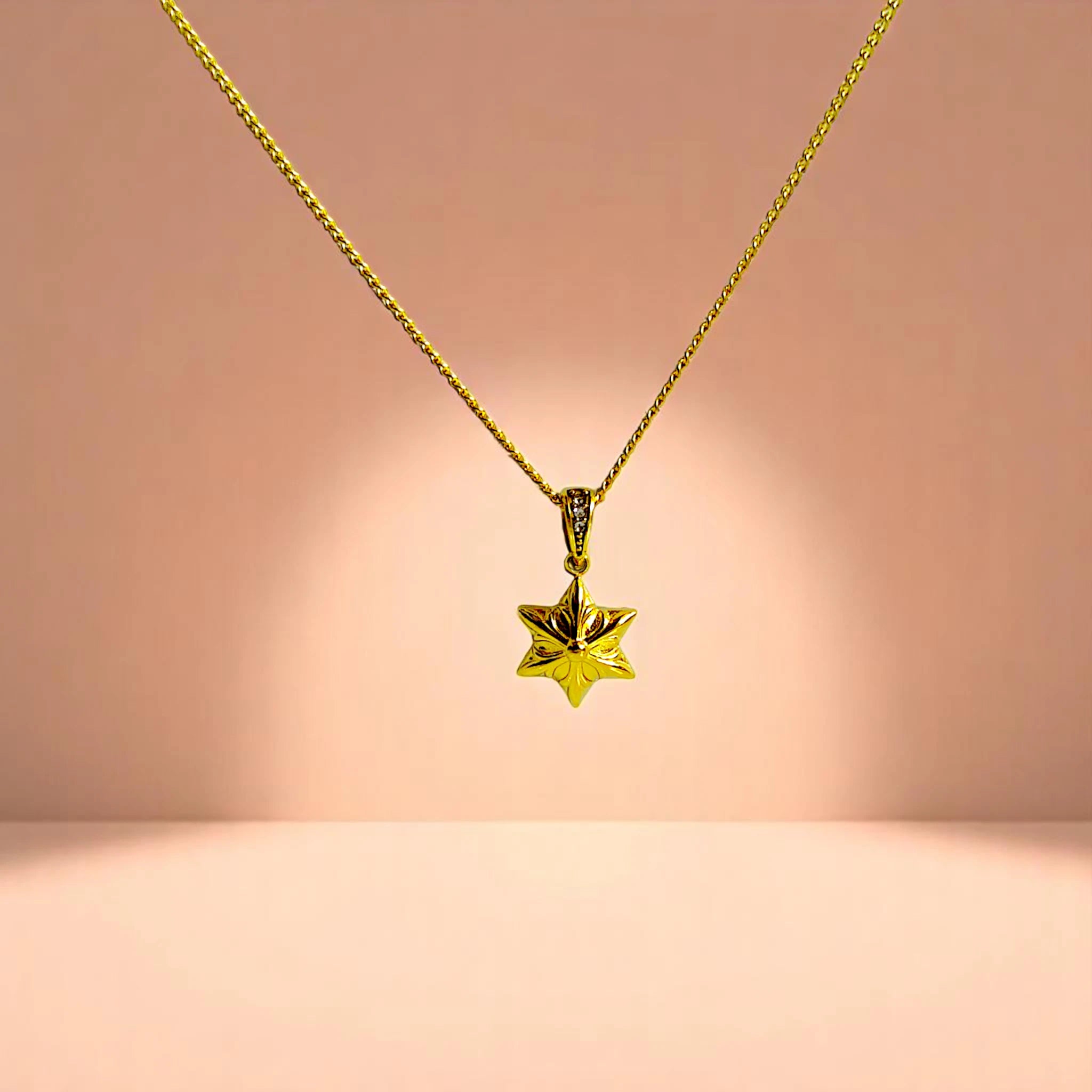 Golden Floral Star Necklace