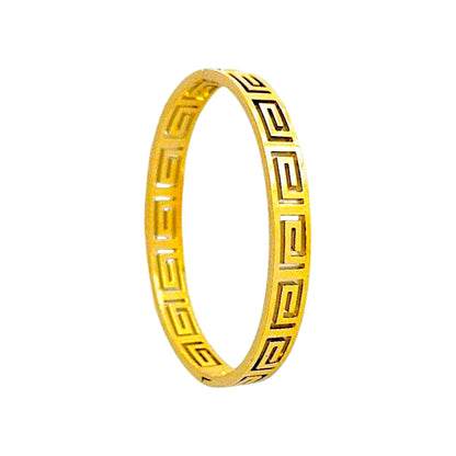 Bracelet displayed on a white background.
