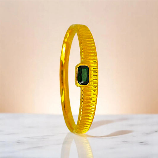 Green Gemstone Gold Bracelet