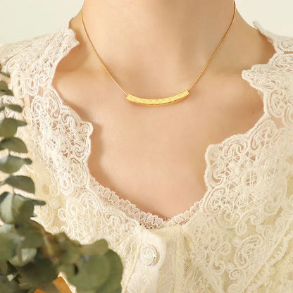 Hollow Curved Tube Gold Necklace