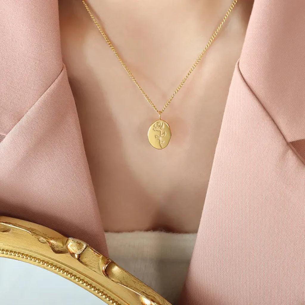 Rose Pendant Necklace