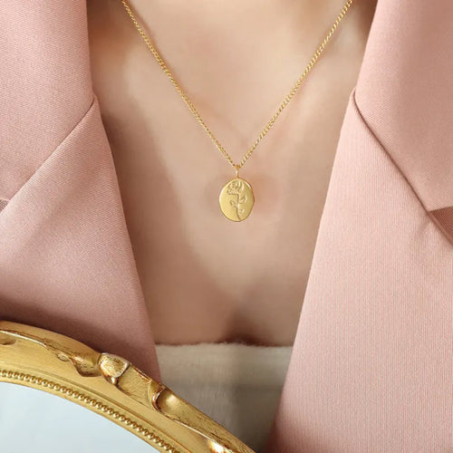 Rose Pendant Necklace