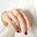 Sculpted Heart Gold Ring