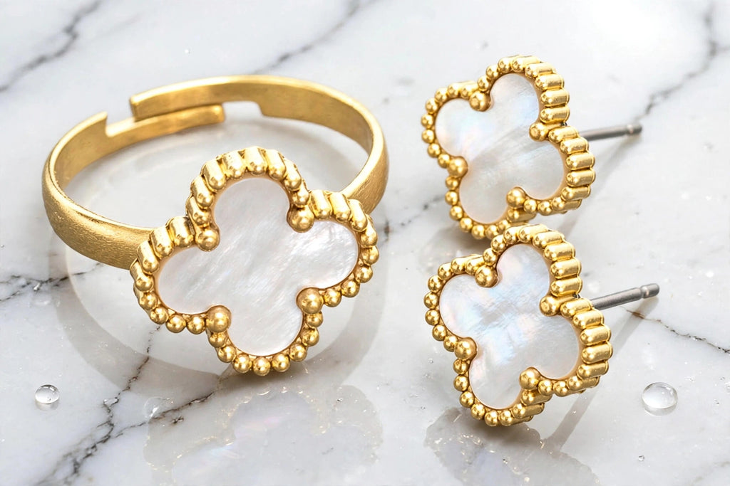 Serene Elegance | White Clover Jewelry Set