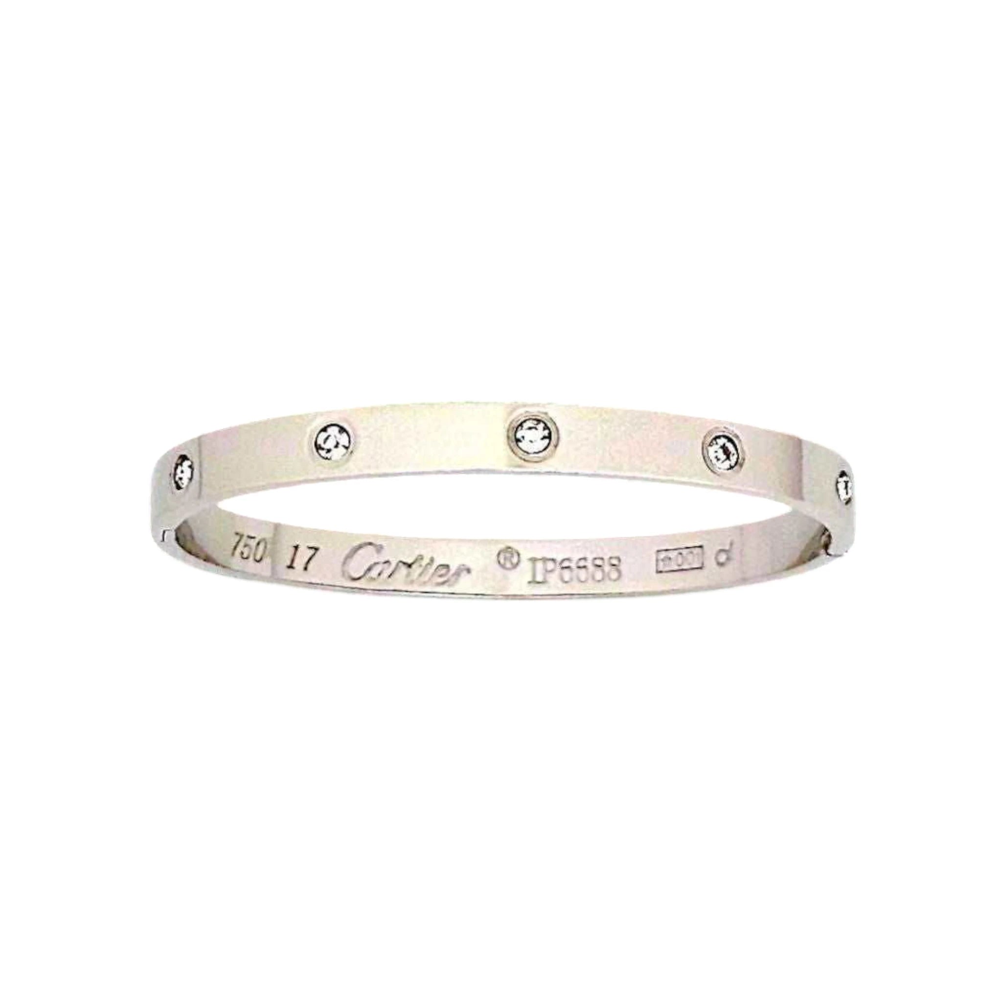 Bracelet displayed on a white background.