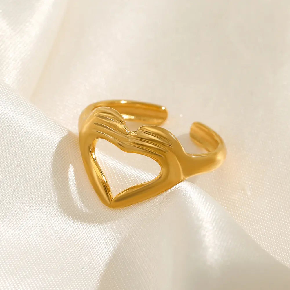 Wrinkle Heart Gold Ring