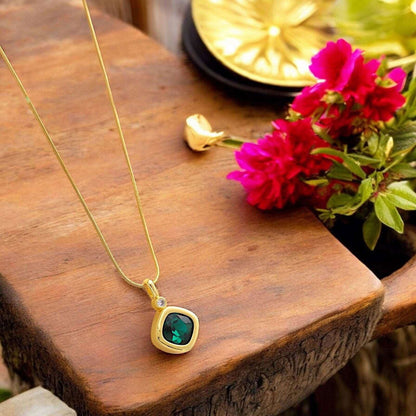 Gold Necklace with Blue Gemstone Pendant - JESPARA