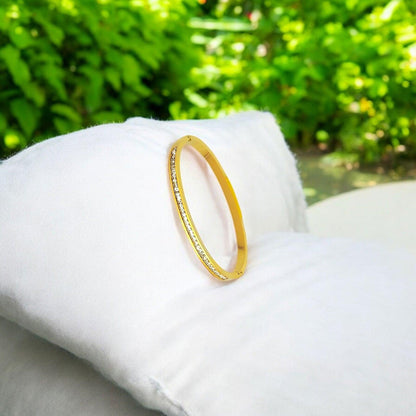 Gold Slim Bracelet with Crystals - JESPARA