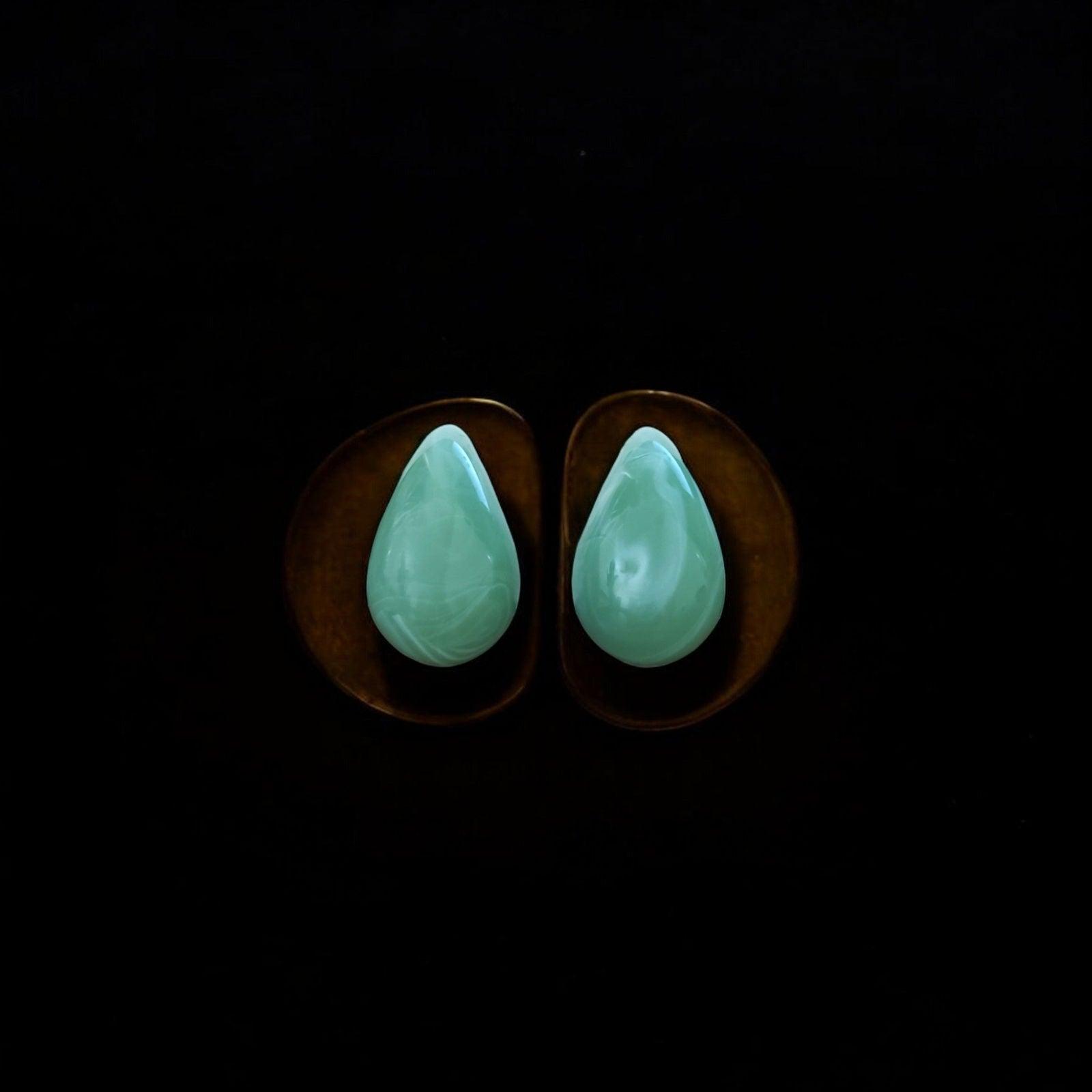 Green Teardrop Resin Earrings - JESPARA