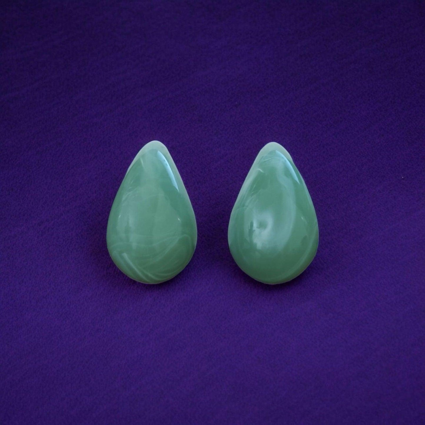 Green Teardrop Resin Earrings - JESPARA