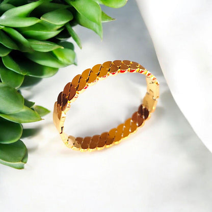 Half Circle String Pattern Gold Bracelet - JESPARA