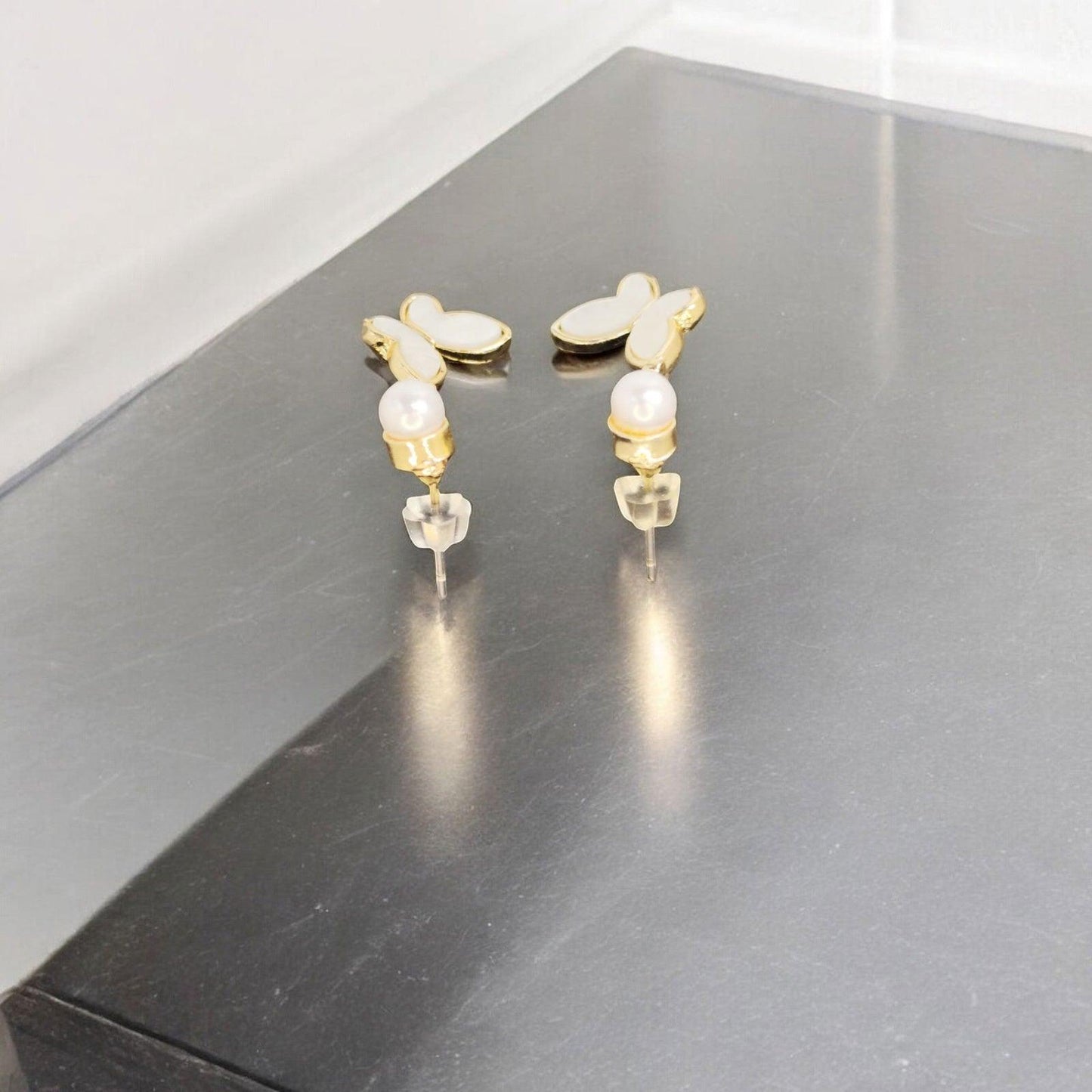 Pearl Butterfly Drop Earrings - JESPARA