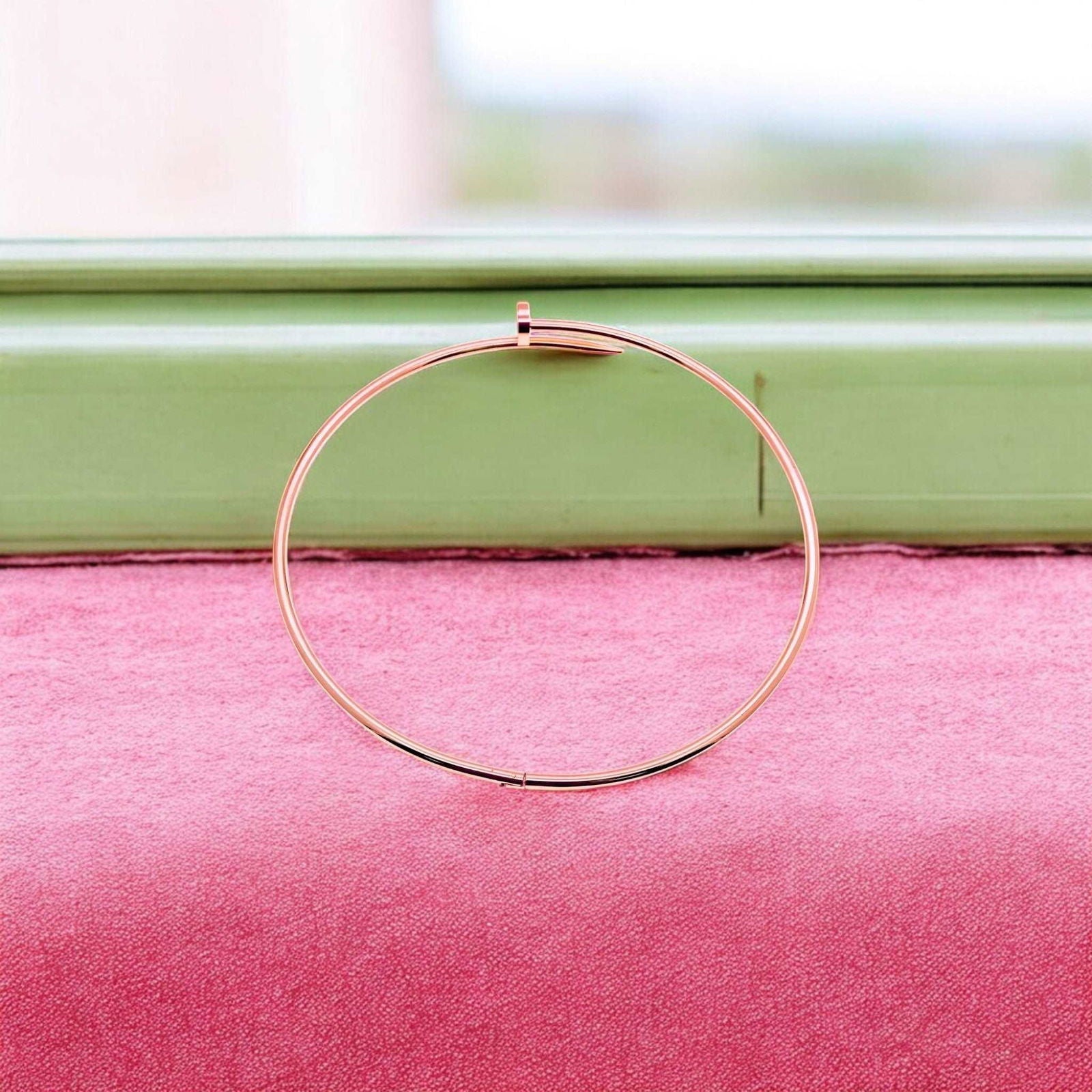 Rose Gold Nail Collar Necklace - JESPARA