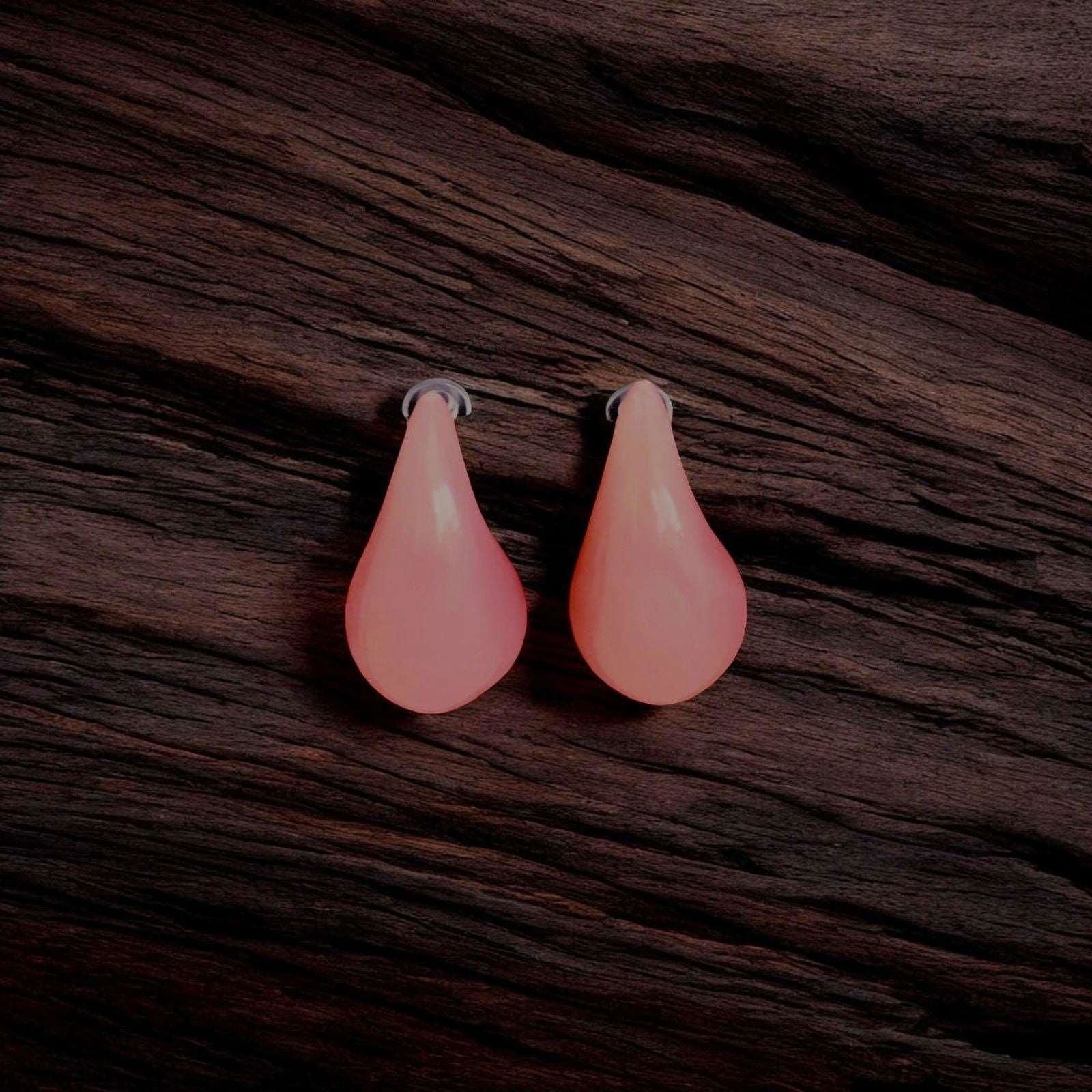 Trendy Maroon Resin Teardrop Earrings - JESPARA