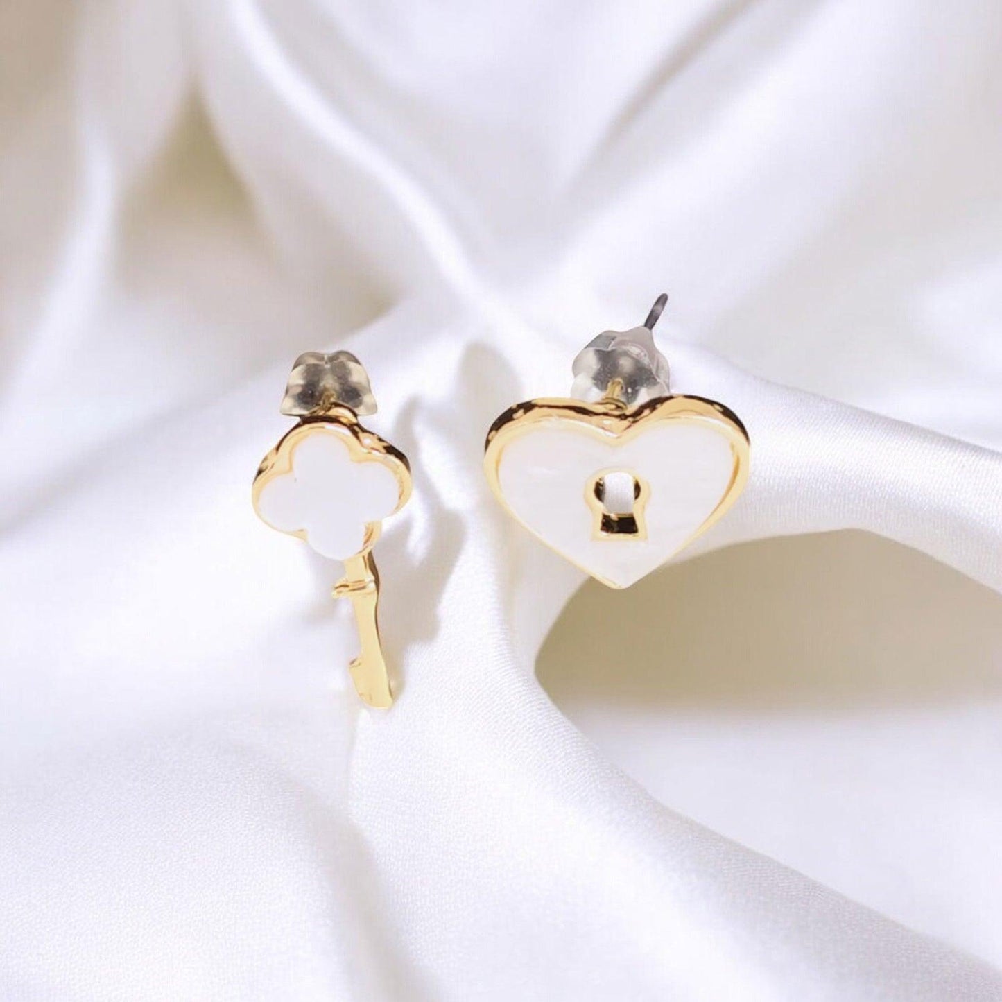 White Heart Lock and Key Stud Earrings - JESPARA